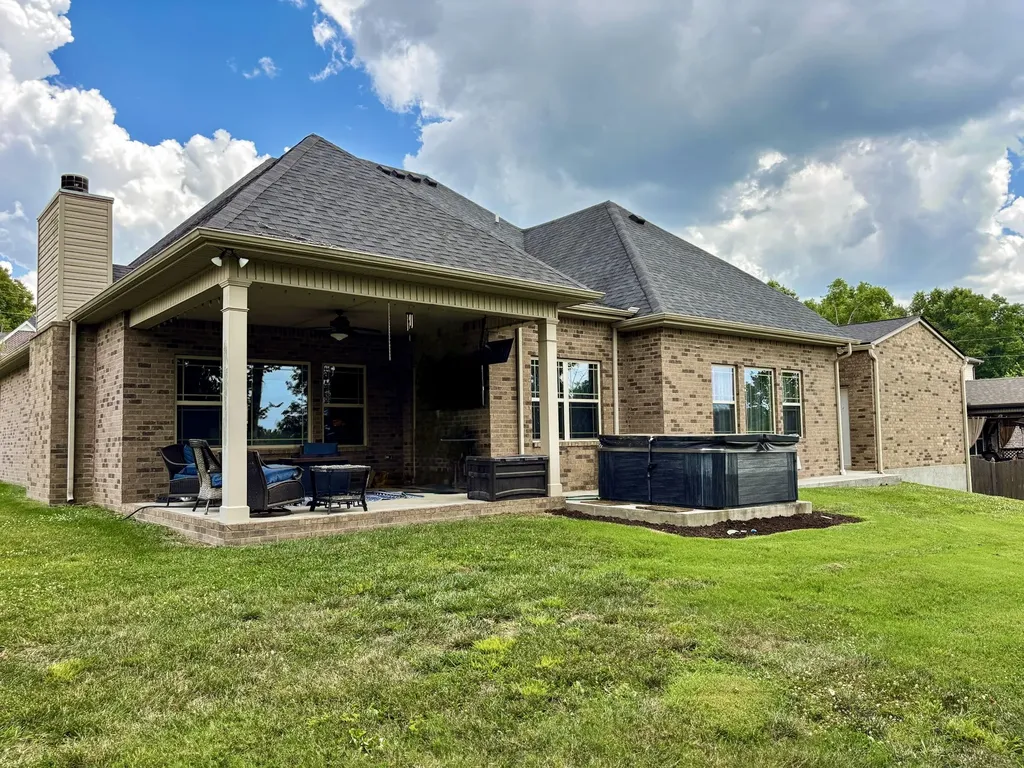 6880 Buffalo Drive La Vergne TN 37086