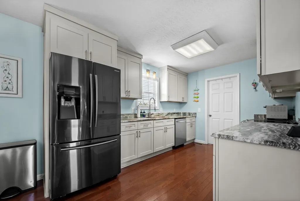 1012 Peak Drive Castalian Springs TN 37031