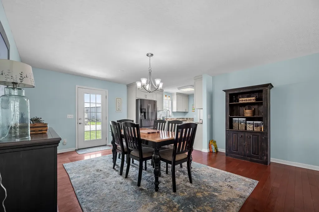 1012 Peak Drive Castalian Springs TN 37031