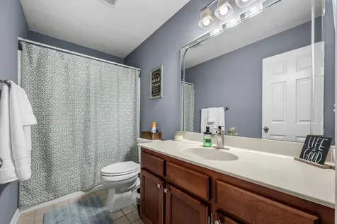 1012 Peak Drive Castalian Springs TN 37031