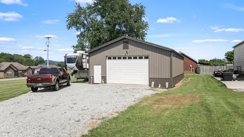 1012 Peak Drive Castalian Springs TN 37031