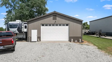 1012 Peak Drive Castalian Springs TN 37031