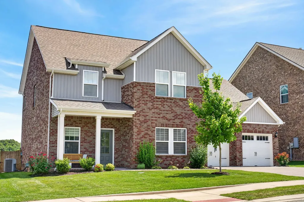 729 Pebble Creek Lane Lebanon TN 37090