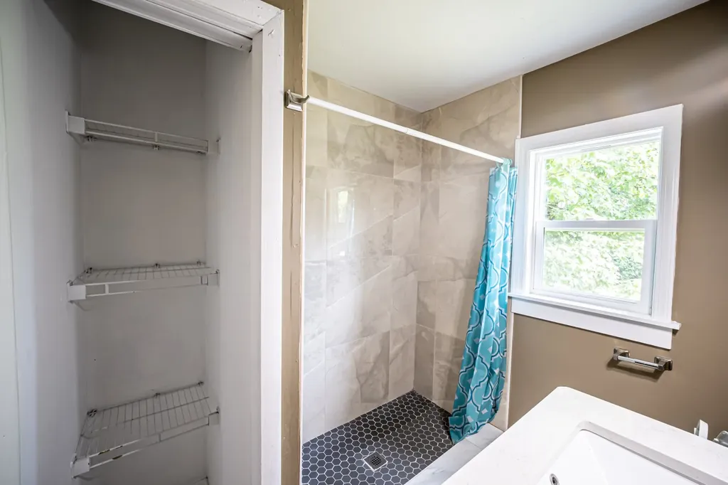 254 Dupont Avenue Madison TN 37115