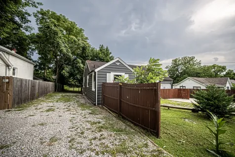 254 Dupont Avenue Madison TN 37115