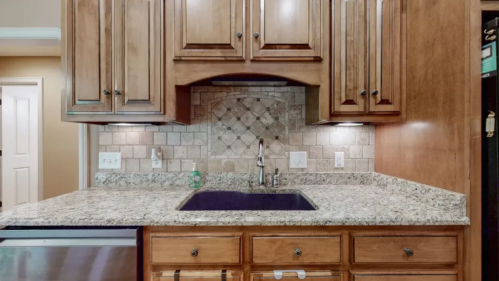 1007 Briarwood Drive Cottontown TN 37048