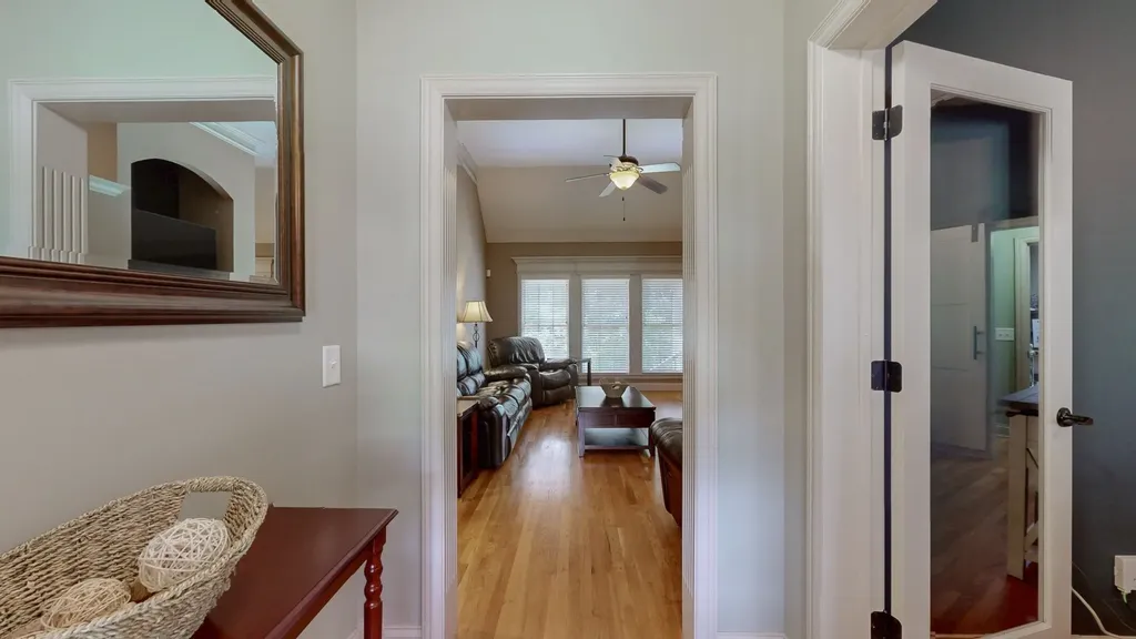 1007 Briarwood Drive Cottontown TN 37048