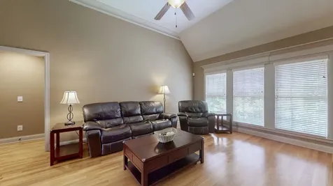 1007 Briarwood Drive Cottontown TN 37048