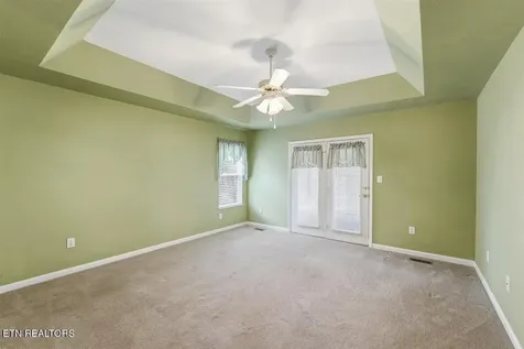 111 Kawatuska Way Loudon TN 37774