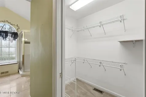 111 Kawatuska Way Loudon TN 37774