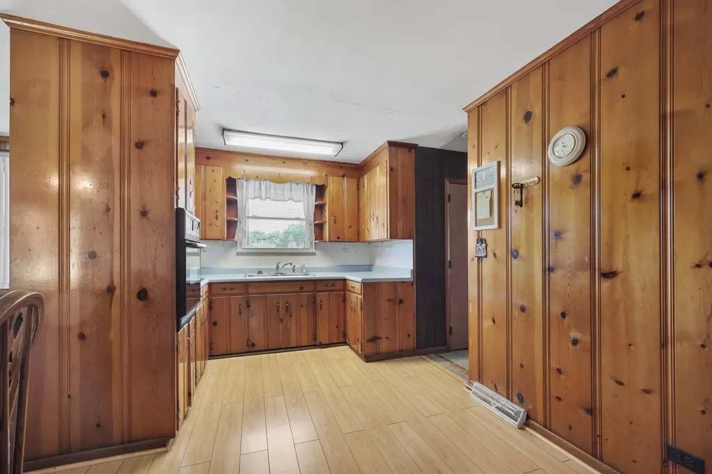 13210 Betts Road Greenbrier TN 37073