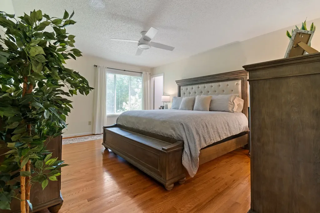 4487 Post Place Nashville TN 37205