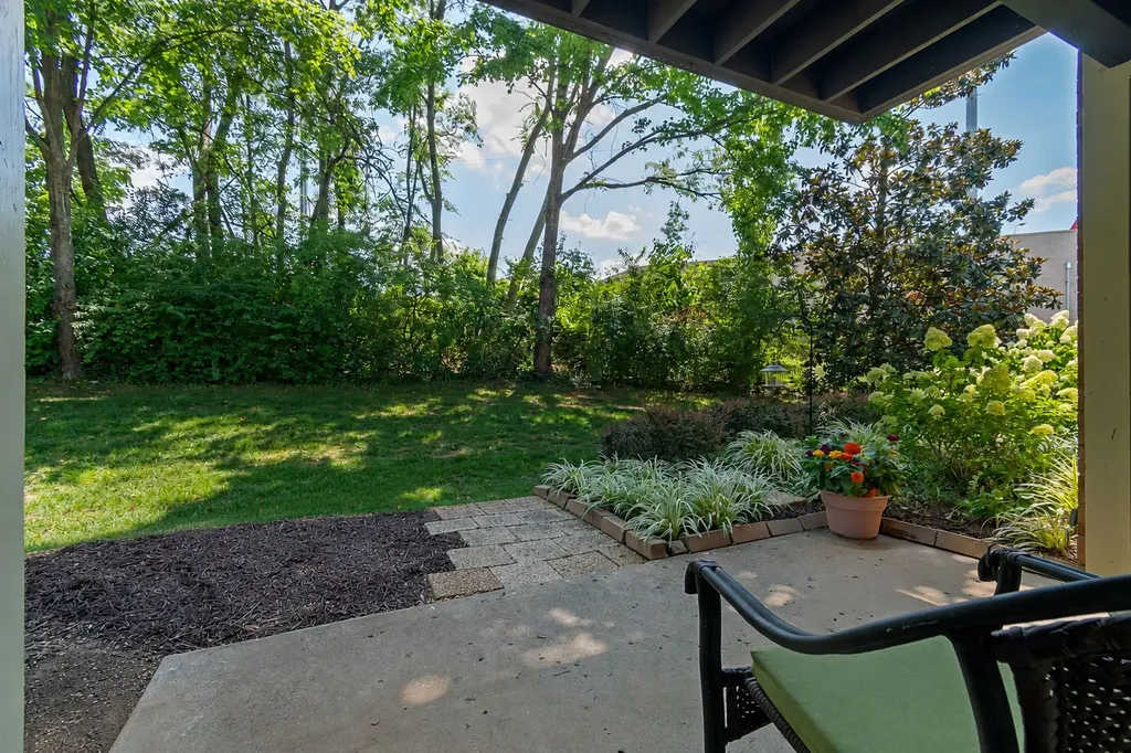4487 Post Place Nashville TN 37205
