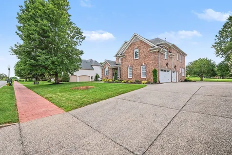 936 Plantation Boulevard Gallatin TN 37066