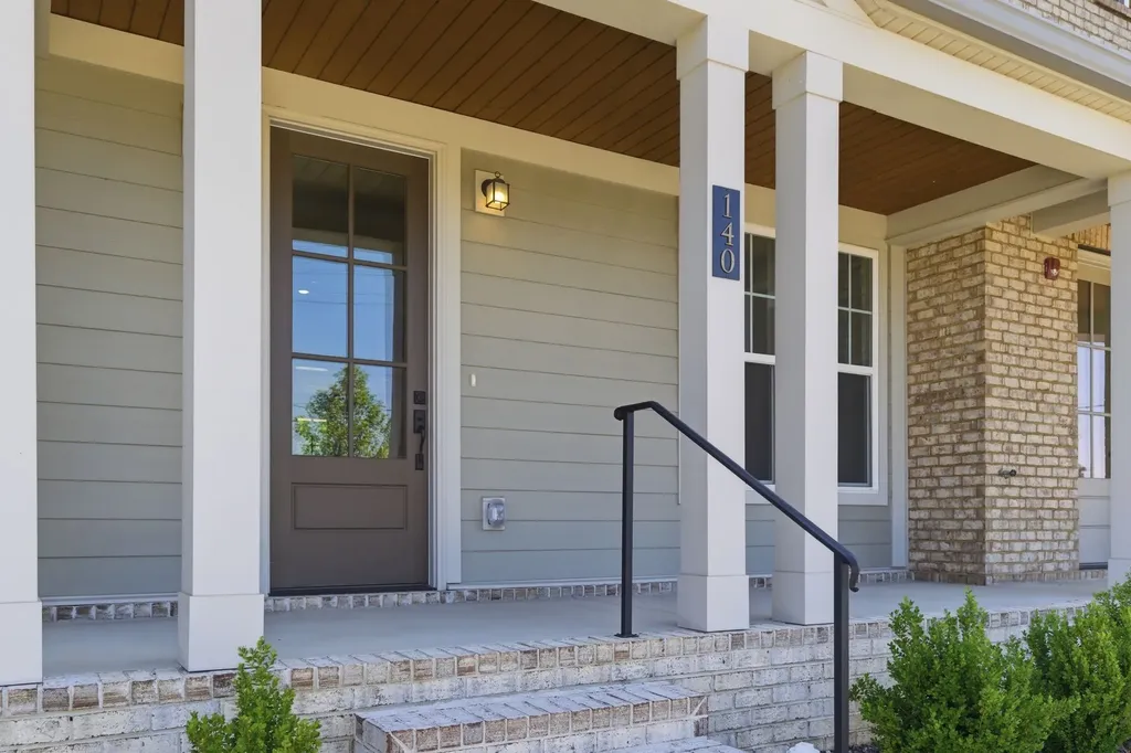 140 Nearwater Place Hendersonville TN 37075