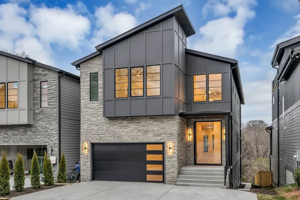 2505 Barclay Drive Nashville TN 37206