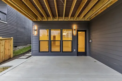 2505 Barclay Drive Nashville TN 37206