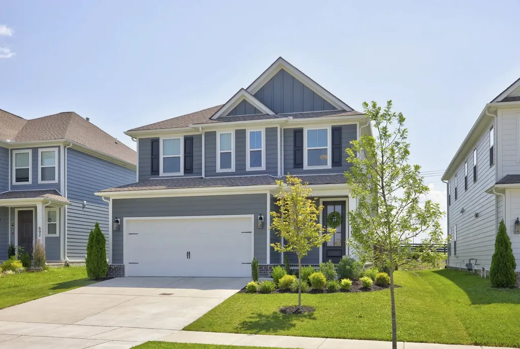 690 Conifer Drive Spring Hill TN 37174