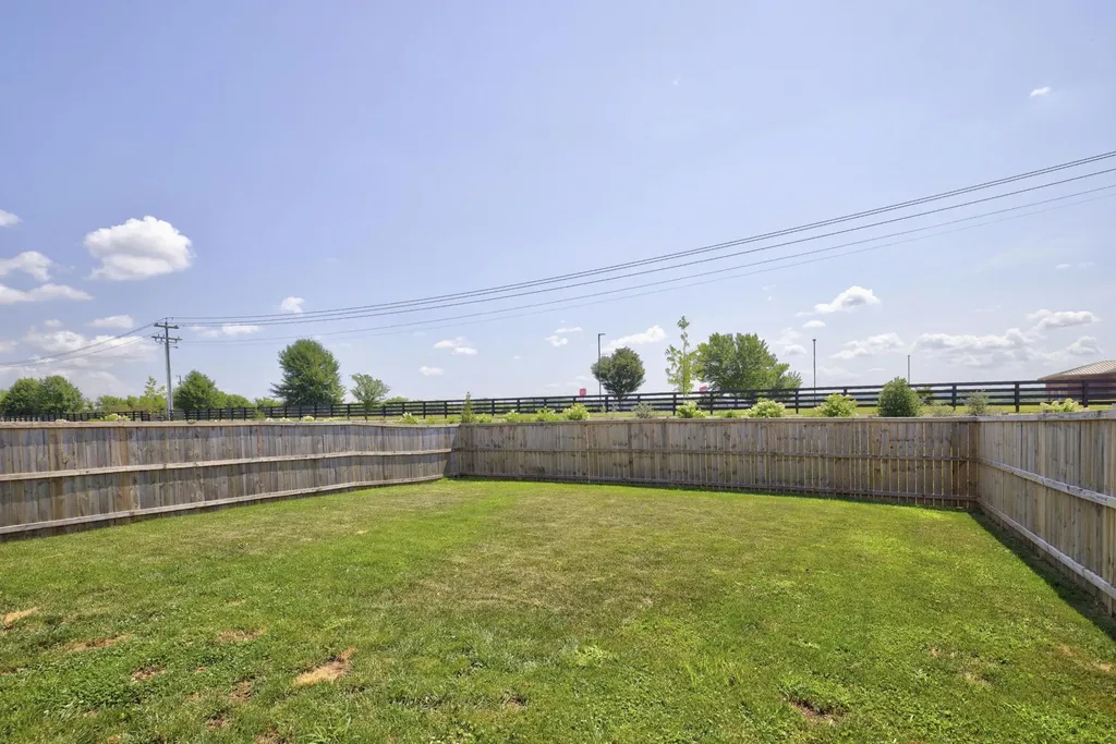 690 Conifer Drive Spring Hill TN 37174