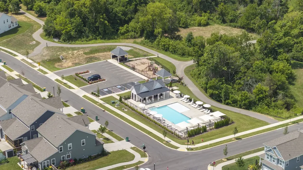 690 Conifer Drive Spring Hill TN 37174