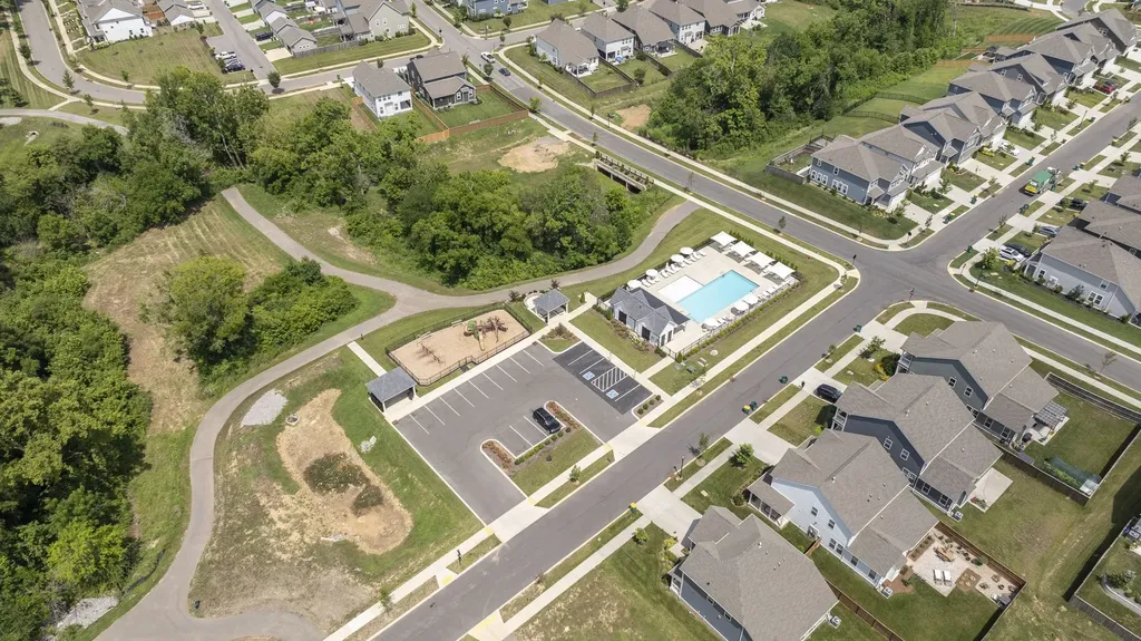 690 Conifer Drive Spring Hill TN 37174