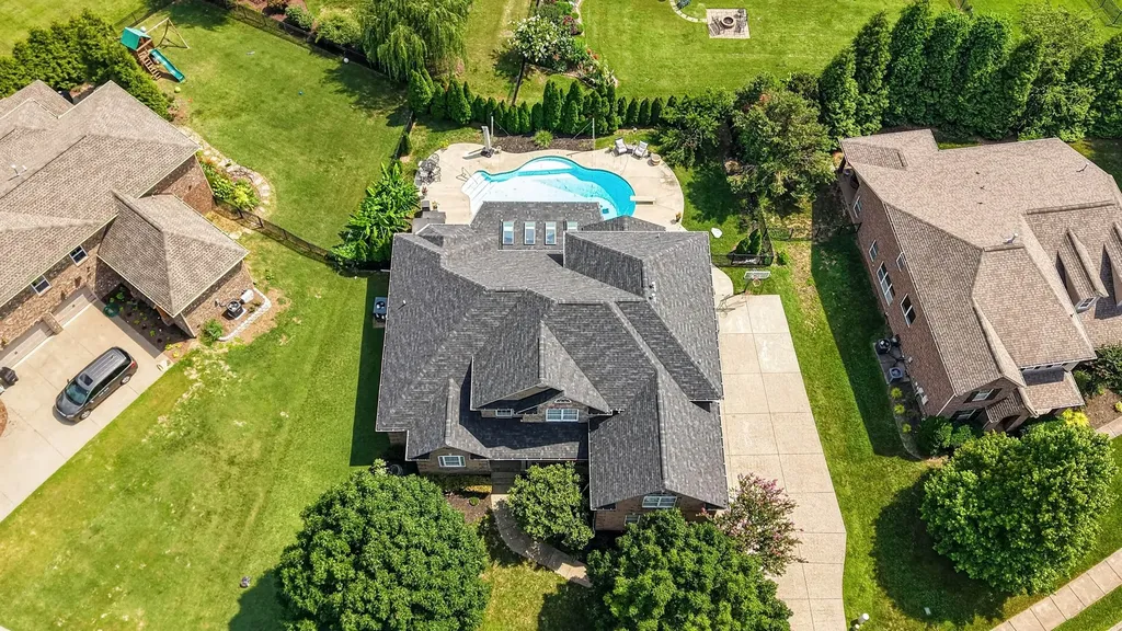 105 Beacon Light Cove Hendersonville TN 37075
