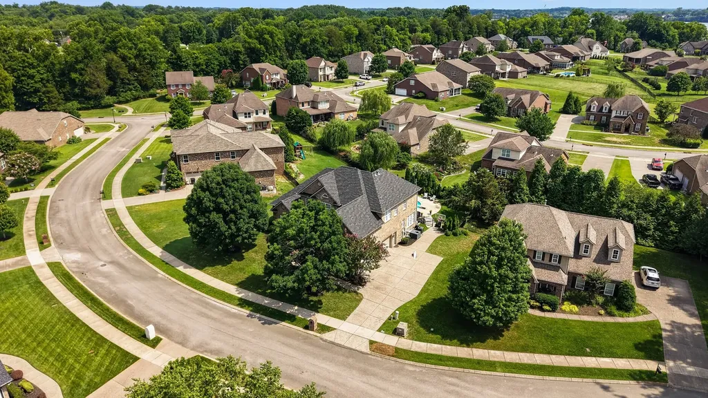 105 Beacon Light Cove Hendersonville TN 37075
