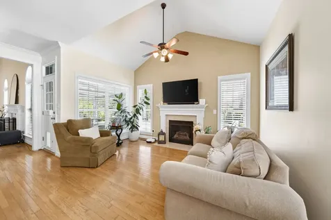 105 Beacon Light Cove Hendersonville TN 37075