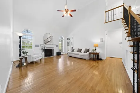 105 Beacon Light Cove Hendersonville TN 37075