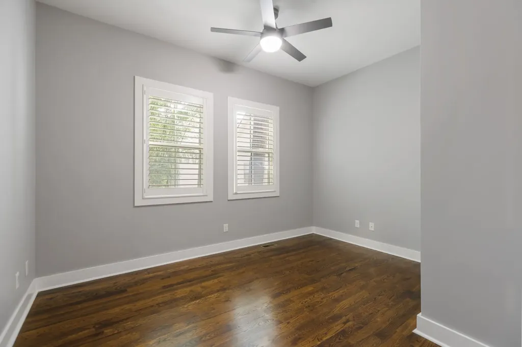 908B Gale Lane Nashville TN 37204