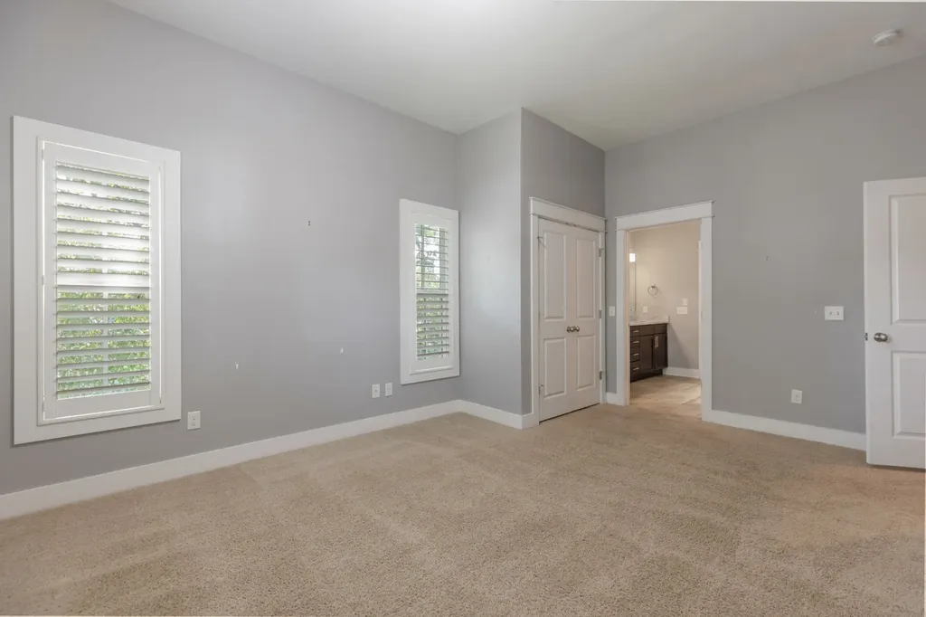 908B Gale Lane Nashville TN 37204