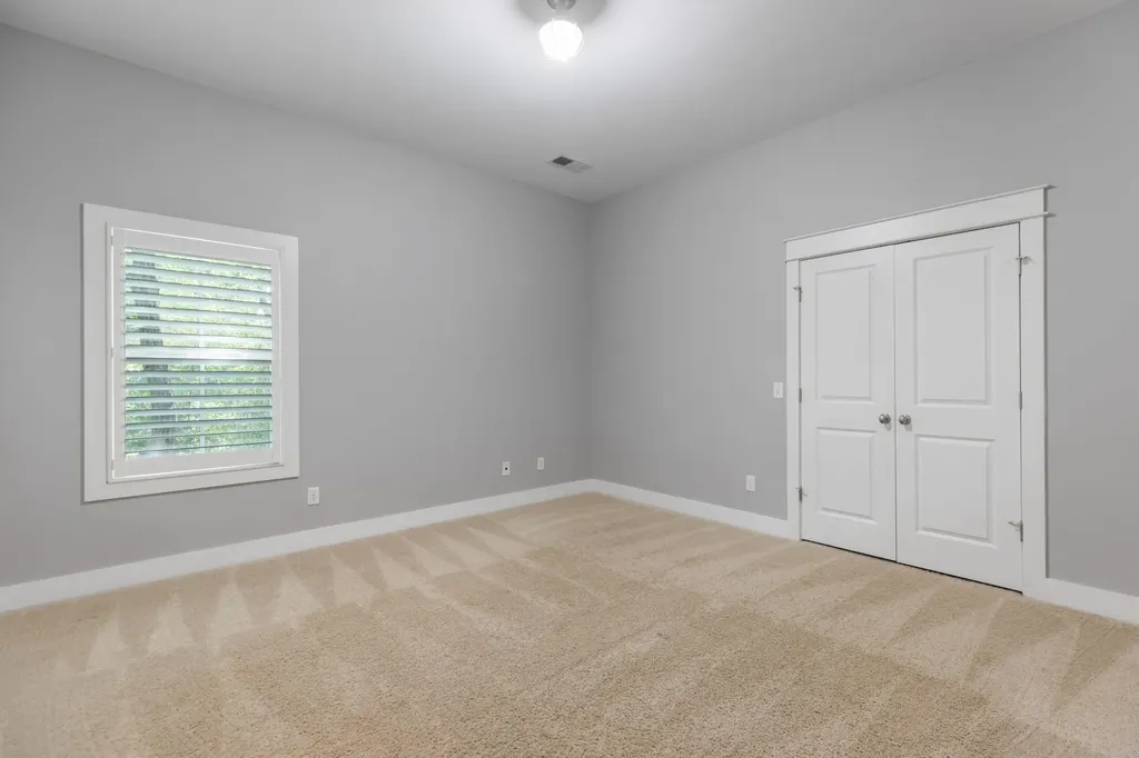 908B Gale Lane Nashville TN 37204