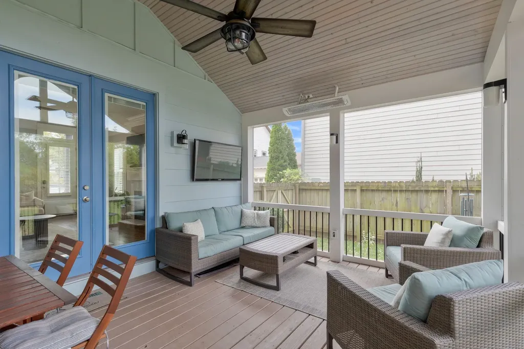 908B Gale Lane Nashville TN 37204