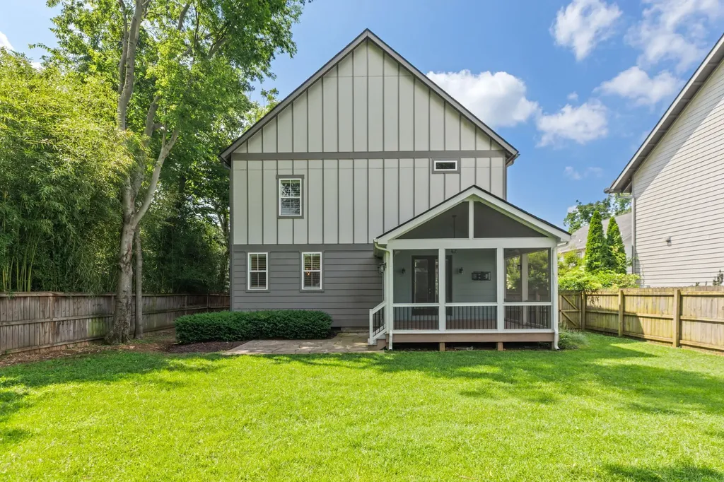 908B Gale Lane Nashville TN 37204