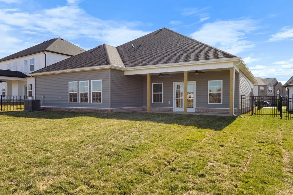 2538 Rafiki Drive Clarksville TN 37042