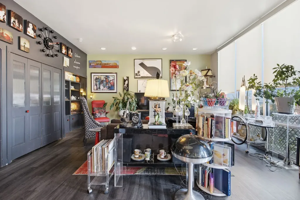 926 Woodland Street Nashville TN 37206
