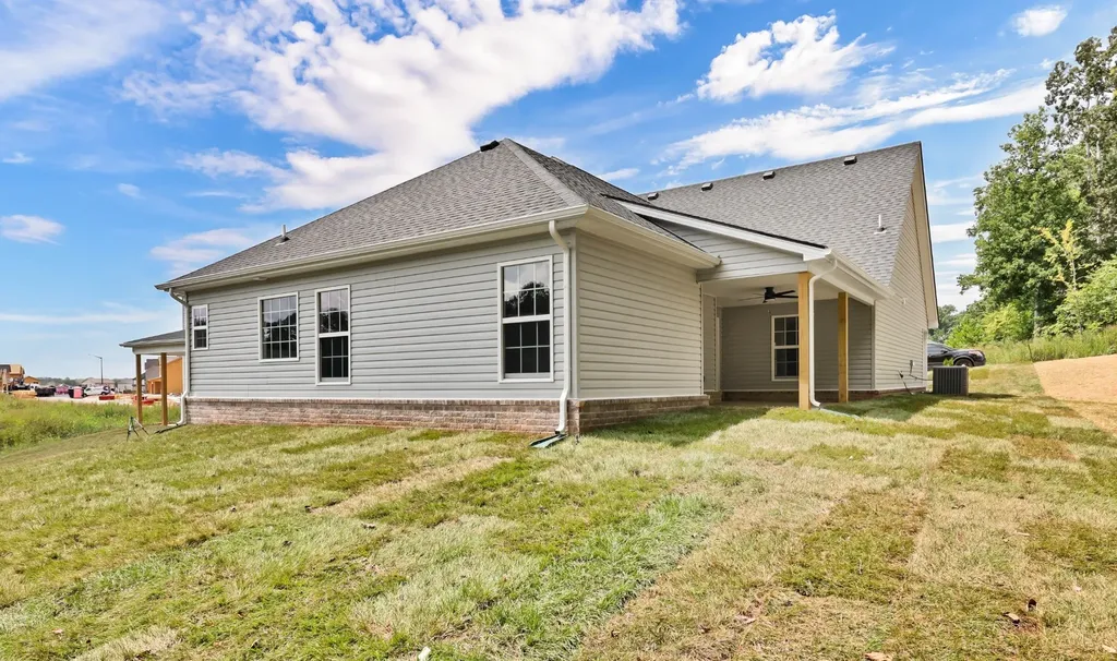 1037 Vendue Avenue Clarksville TN 37042