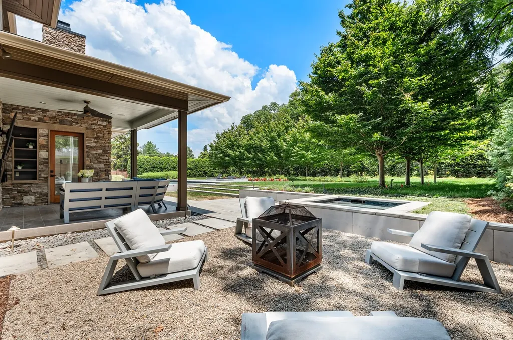 4400 Franklin Pike Nashville TN 37204