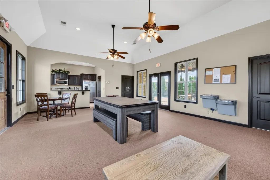 202 Dorchester Circle Clarksville TN 37043