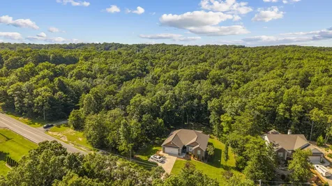 16 Newbury Court Crossville TN 38558