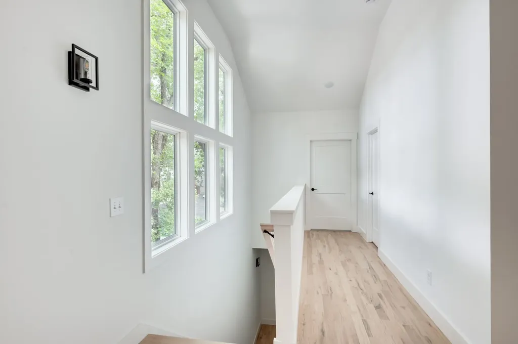 2430 Little Avenue Nashville TN 37206