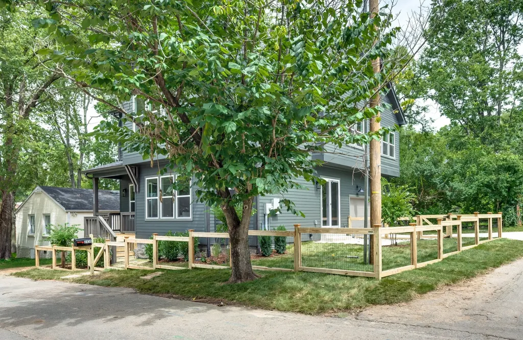 2430 Little Avenue Nashville TN 37206