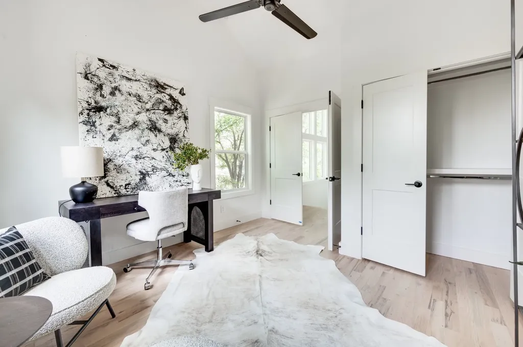 2430 Little Avenue Nashville TN 37206