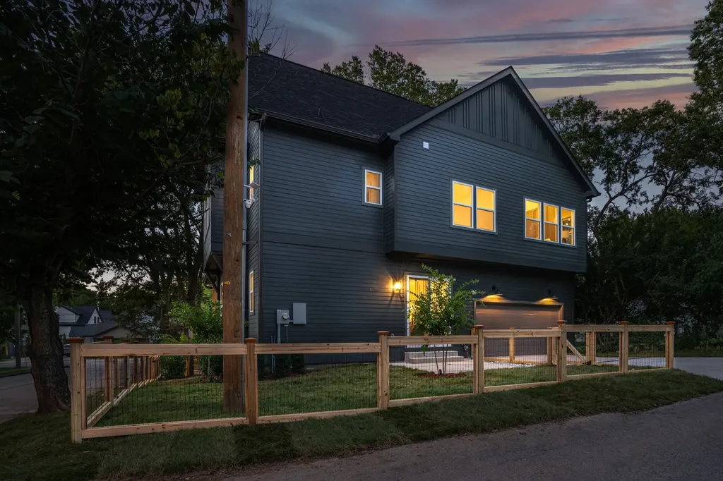 2430 Little Avenue Nashville TN 37206