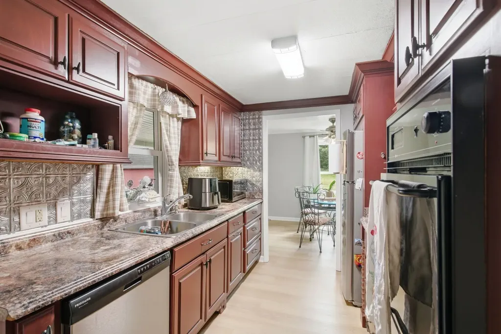 76 W Caldwell Street Mount Juliet TN 37122