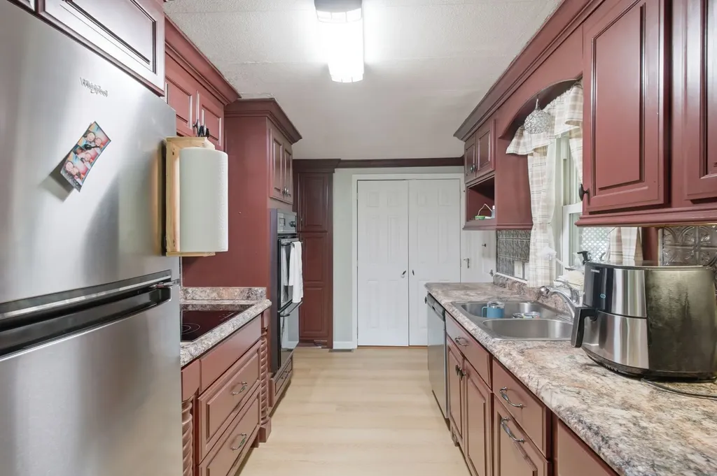 76 W Caldwell Street Mount Juliet TN 37122
