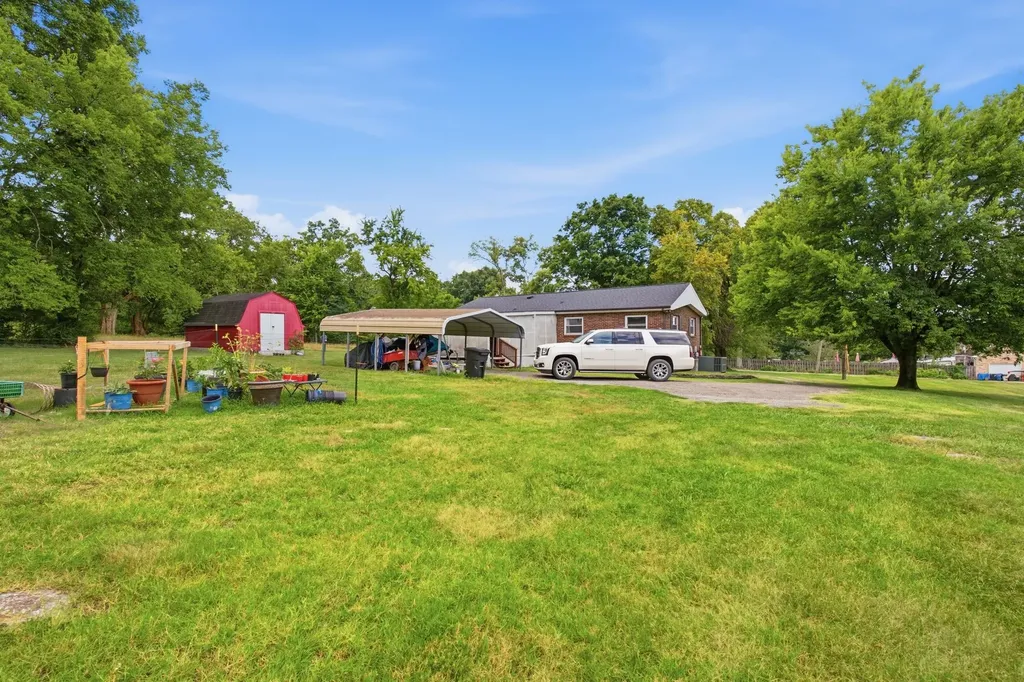 76 W Caldwell Street Mount Juliet TN 37122