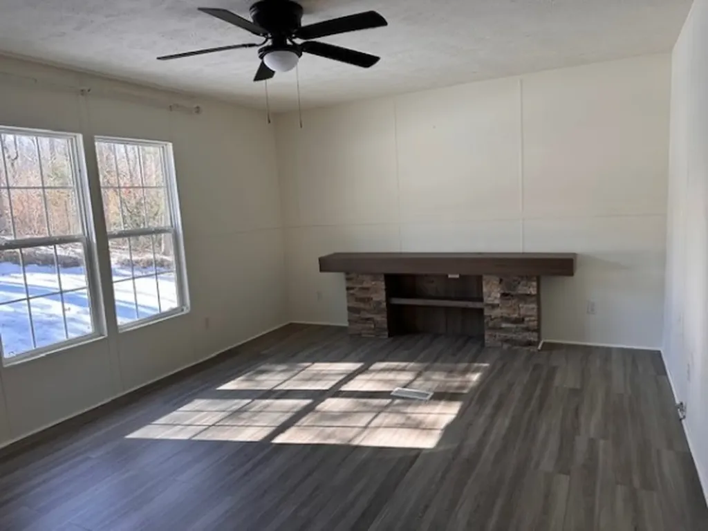 2040 Turkey Creek Road Dickson TN 37055