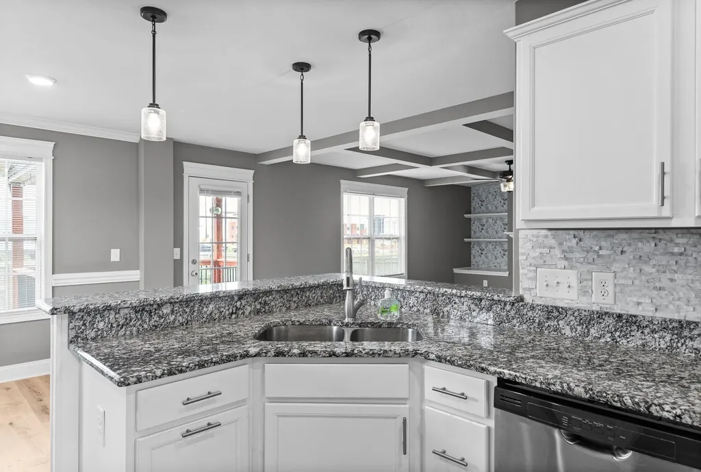 433 Andean Court Clarksville TN 37040