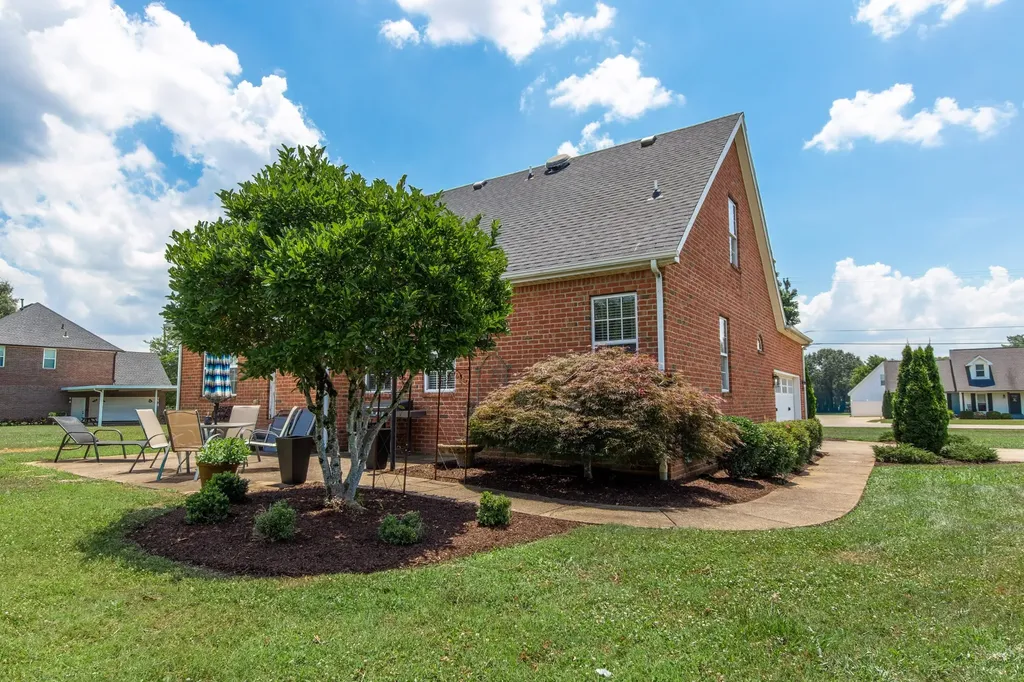 3024 Chapel Hills Drive Murfreesboro TN 37129
